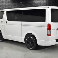 6386 8型ハイエース スーパーGL ダークプライムS  2WD 2,800CC ディーゼル車 4ナンバー 2/5人乗りのサムネイル