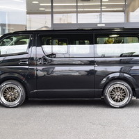 6334 8型ハイエース DX  2WD 2,000CC ガソリン車 4ナンバー 3/6人乗りのサムネイル