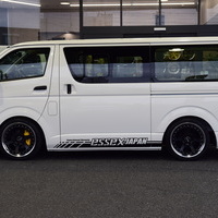 6204 8型ハイエース DX  2WD 2,000CC ガソリン車 4ナンバー 3/6人乗りのサムネイル