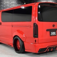 平成27年式 ハイエース スーパーGL  2WD 2,000cc (ガソリン車)  2/5人乗車  1.7万km 車検令和8年8月21日のサムネイル