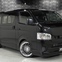 6179 8型ハイエース DX  2WD 2,000CC ガソリン車 4ナンバー 3/6人乗りのサムネイル