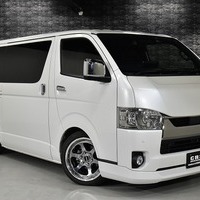 6489 令和4年式 ハイエース スーパーGL ダークプライムⅡ 2WD 2,000cc (ガソリン車)  2/5人乗車  2.6万kmのサムネイル