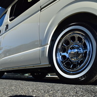 6275 8型ハイエース DX  2WD 2,000CC ガソリン車 4ナンバー 3/6人乗りのサムネイル