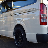 6349 8型ハイエース DX  2WD 2,000CC ガソリン車 4ナンバー 3/6人乗りのサムネイル