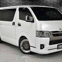 6475 令和6年式 ハイエース スーパーGL ダークプライムⅡ 2WD 2,800cc (ディーゼル車)  2/5人乗車  0.9万km　車検令和8年10月7日のサムネイル