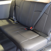 6349 8型ハイエース DX  2WD 2,000CC ガソリン車 4ナンバー 3/6人乗りのサムネイル