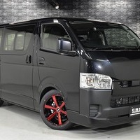 6332 8型ハイエース DX  2WD 2,000CC ガソリン車 4ナンバー 3/6人乗りのサムネイル