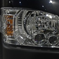 6332 8型ハイエース DX  2WD 2,000CC ガソリン車 4ナンバー 3/6人乗りのサムネイル