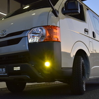 6349 8型ハイエース DX  2WD 2,000CC ガソリン車 4ナンバー 3/6人乗りのサムネイル