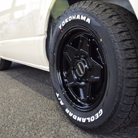 6349 8型ハイエース DX  2WD 2,000CC ガソリン車 4ナンバー 3/6人乗りのサムネイル