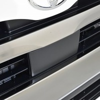 6133 8型ハイエース スーパーGL ダークプライムS  4WD 2,800CC ディーゼル車 4ナンバー 2/5人乗りのサムネイル