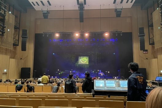 CRS千葉　🔧ハイエース&キャラバン 外装内装カスタム紹介🔧サムネイル