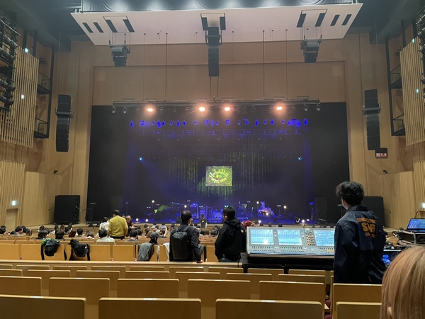 CRS千葉　🔧ハイエース&キャラバン 外装内装カスタム紹介🔧