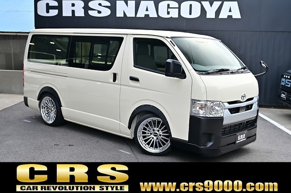 6220.令和8年式 ハイエースバン DX 2WD 2,000cc ガソリン車 走行13キロ 新車未登録のサムネイル