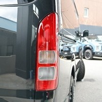 6281.令和8年式 ハイエースバン DX 2WD 2,000cc ガソリン車 走行7キロ 新車未登録のサムネイル