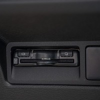 6470　【新車登録済み未使用車】改良後モデル 令和8年式 三菱 デリカD5 P 4WD 2,200㏄ ディーゼル車 走行距離14キロ 車検令和11年2月のサムネイル