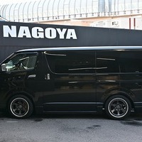 6530.令和5年式 ハイエース スーパーGL ダークプライムⅡ 2WD 2,800cc ディーゼル車 走行5.8万キロ 検査1年付きのサムネイル