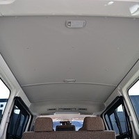 6328.令和8年式 ハイエースバン DX 2WD 2,000cc ガソリン車 走行9キロ 新車未登録のサムネイル