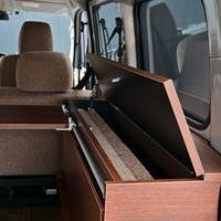 5713.令和8年式 タウンエースバン GL 寒冷地仕様 2WD 1,500cc ガソリン車 走行76キロ 新車未登録のサムネイル