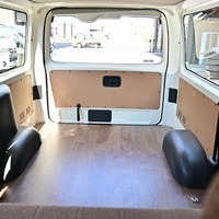 6328.令和8年式 ハイエースバン DX 2WD 2,000cc ガソリン車 走行9キロ 新車未登録のサムネイル