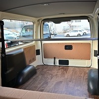 6151.令和8年式 ハイエースバン DX 2WD 2,000cc ガソリン車 走行9キロ 新車未登録のサムネイル