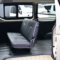 D6350.令和8年式 ハイエースバン DX 2WD 2,000cc ガソリン車 走行8キロ 新車未登録のサムネイル