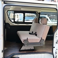 6328.令和8年式 ハイエースバン DX 2WD 2,000cc ガソリン車 走行9キロ 新車未登録のサムネイル