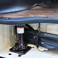 6151.令和8年式 ハイエースバン DX 2WD 2,000cc ガソリン車 走行9キロ 新車未登録のサムネイル