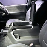 5519.令和6年式 ハイエースワゴン GL 3ナンバー 10人乗り 2WD 2,700㏄ ガソリン車 走行6300キロ 車検令和9年4月のサムネイル