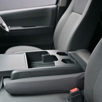 6281.令和8年式 ハイエースバン DX 2WD 2,000cc ガソリン車 走行7キロ 新車未登録のサムネイル