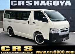 D6350.令和8年式 ハイエースバン DX 2WD 2,000cc ガソリン車 走行8キロ 新車未登録