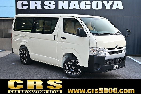 6151.令和8年式 ハイエースバン DX 2WD 2,000cc ガソリン車 走行9キロ 新車未登録のサムネイル