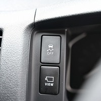 D6350.令和8年式 ハイエースバン DX 2WD 2,000cc ガソリン車 走行8キロ 新車未登録のサムネイル