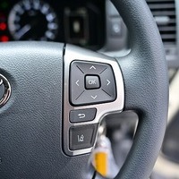 D6350.令和8年式 ハイエースバン DX 2WD 2,000cc ガソリン車 走行8キロ 新車未登録のサムネイル