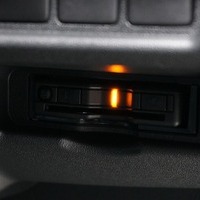 5437 令和7年式 ハイエース スーパーGL  2WD 2,000cc (ガソリン車)  3/6人乗車  0.3万km 車検令和9年7月30日のサムネイル