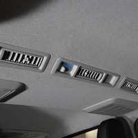 6363 8型ハイエース DX  2WD 2,000CC ガソリン車 4ナンバー 3/6人乗りのサムネイル