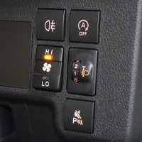 5898  タウンエースバン GL   2WD 1,500cc (ガソリン車)  2/5人乗車のサムネイル