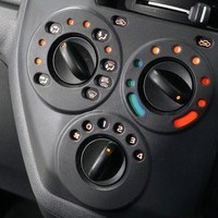 5900  タウンエースバン GL   2WD 1,500cc (ガソリン車)  2/5人乗車のサムネイル