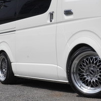 6223　令和2年式　ハイエース　スーパーGL　ダークプライムⅡ　2WD　2000cc　ガソリン車　5人乗り　13.9万kmのサムネイル