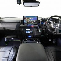 6553 令和3年式 ハイエース スーパーGL ダークプライムⅡ  2WD 2,000cc (ガソリン車)  4人乗車  4.0万kmのサムネイル