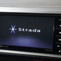 6544 令和5年式 ハイエース ワゴンGL  2WD 2,700cc (ガソリン車)  10人乗車  1.1万kmのサムネイル