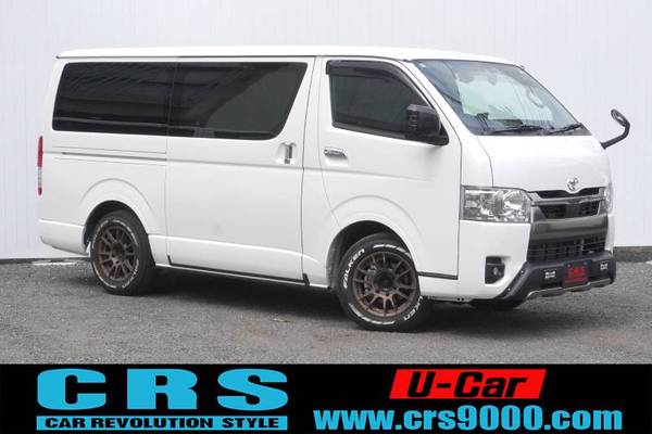 6624　令和7年式　ハイエース　スーパーGL　ダークプライムS　4WD　2800cc　ディーゼル車　5人乗り　1.4万kmのサムネイル