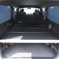 6624　令和7年式　ハイエース　スーパーGL　ダークプライムS　4WD　2800cc　ディーゼル車　5人乗り　1.4万kmのサムネイル