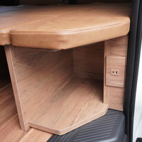 6565　令和7年式　ハイエース　ワゴンGL　ベッドキットⅣ架装　4WD　2700cc　ガソリン車　10人乗り　15kmのサムネイル