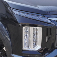 6456　令和8年式　デリカD:5　P　4WD　2200cc　ディーゼル車　登録済未使用　7人乗り　15kmのサムネイル