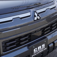 6456　令和8年式　デリカD:5　P　4WD　2200cc　ディーゼル車　登録済未使用　7人乗り　15kmのサムネイル