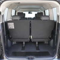 6456　令和8年式　デリカD:5　P　4WD　2200cc　ディーゼル車　登録済未使用　7人乗り　15kmのサムネイル