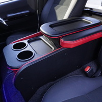 6498　令和5年式　ハイエース　スーパーGL　ダークプライムⅡ　2WD　2000cc　ガソリン車　5人乗り　2.8万kmのサムネイル