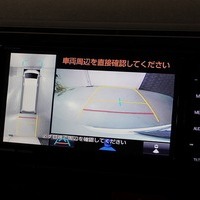 6549 令和3年式 ハイエース スーパーGL ダークプライムⅡ  2WD 2,800cc (ディーゼル車)  2/5人乗車  3.3万km　のサムネイル