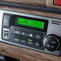 6586 令和3年式 ハイエース スーパーGL   2WD 2,000cc (ガソリン車)  2/5人乗車  3.8万km　のサムネイル